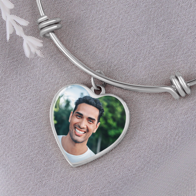 EVELYN HARPER™ MEMORIAL PHOTO HEART BANGLE